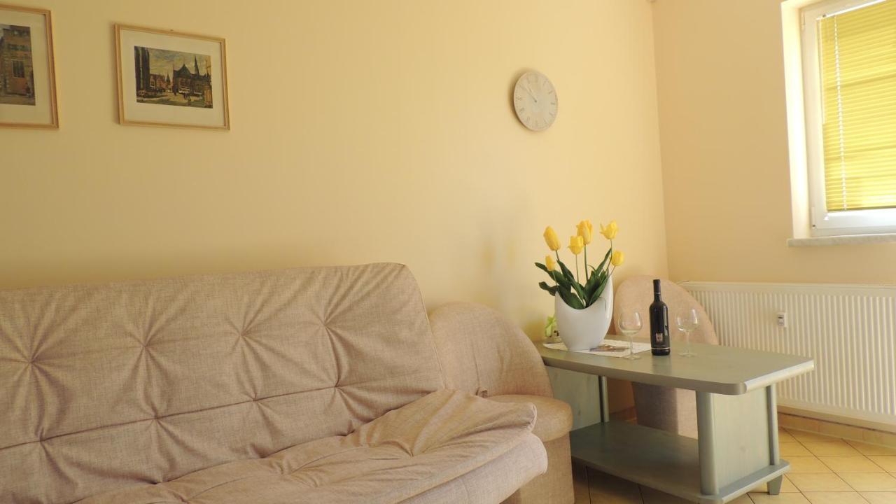 Europa Apartamenty เชซัช ภายนอก รูปภาพ
