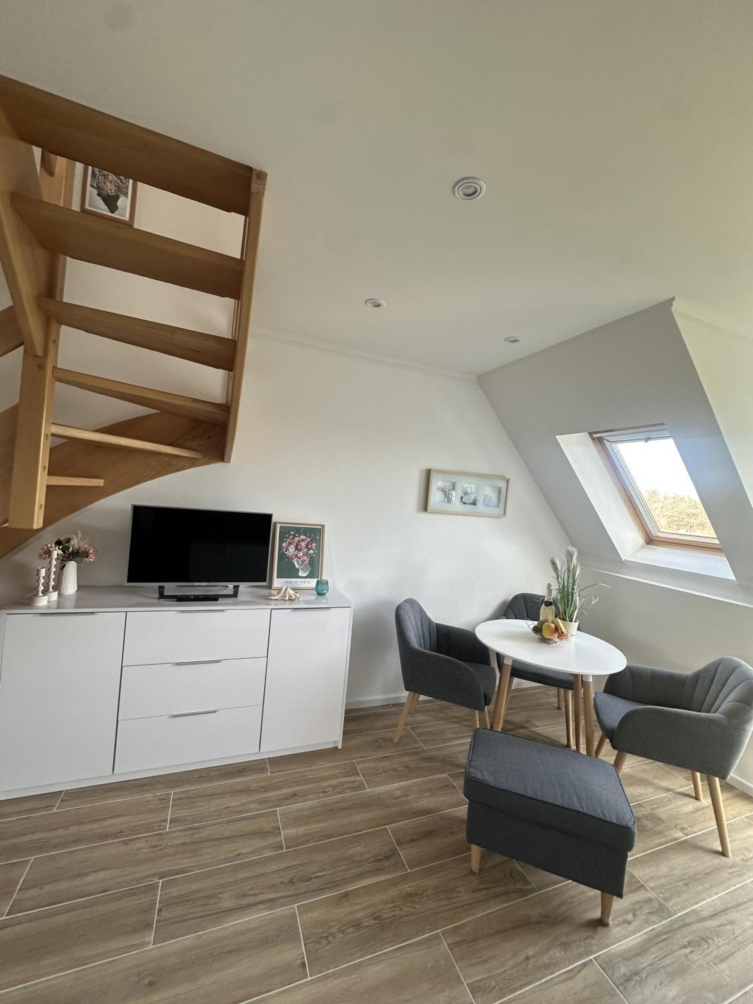 Europa Apartamenty เชซัช ภายนอก รูปภาพ